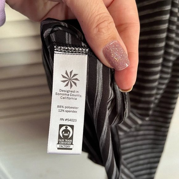 Athleta-HIGH NECK HEATHER STRIPE CHI TANK-XXS - Picture 9 of 10